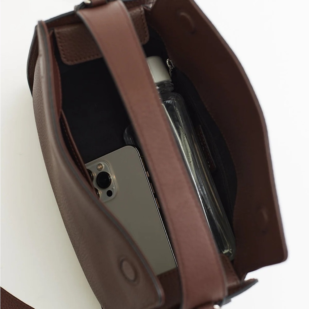 The Horse Dark Brown Shoulder Bag - Picture 2 of 8